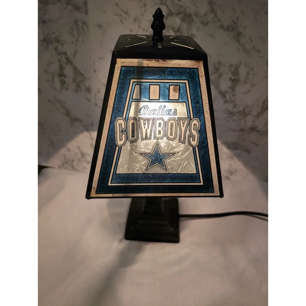 NFL Dallas Cowboys Art Glass Desk Table Lamp 14.5